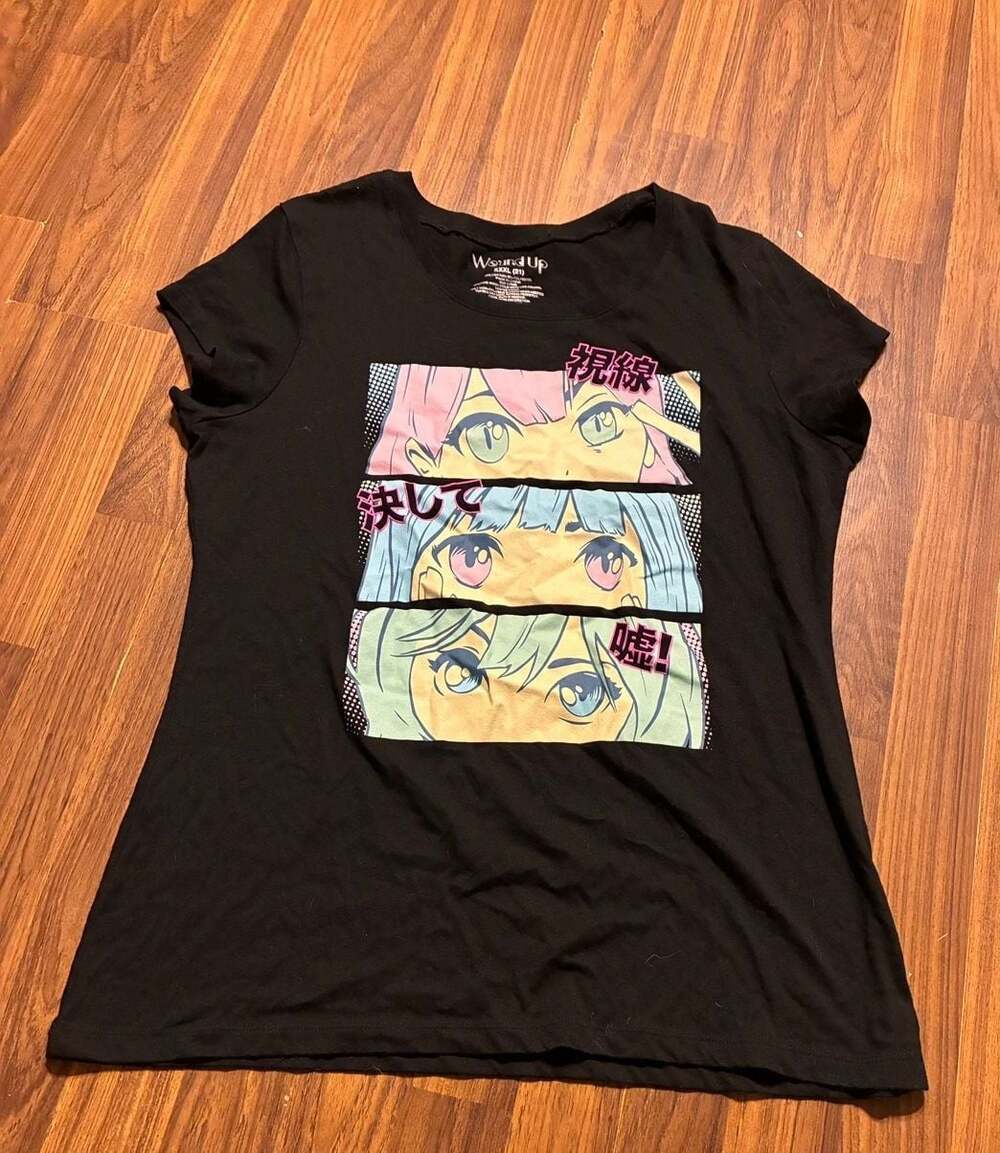 Wound Up Black Anime Eyes Graphic Print Tee